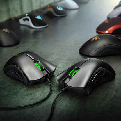 Razer DeathAdder Essential - Mouse para Gaming con Sensor óptico de 6400 dpi, 5 Botones programables, interruptores mecánicos, empuñaduras Laterales de Goma, Color Negro